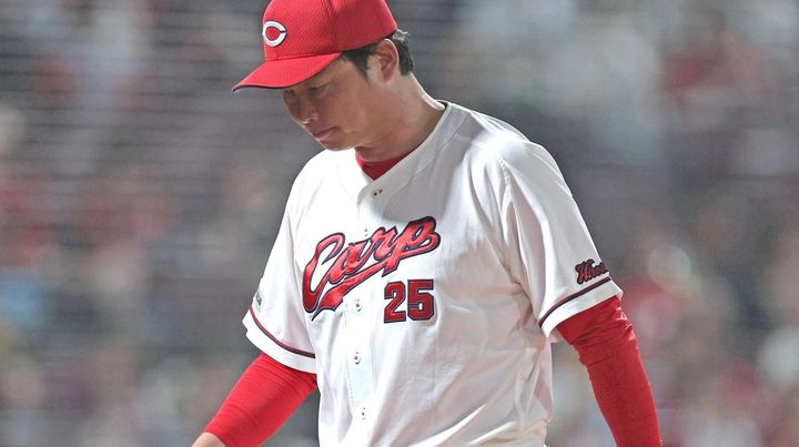 報道受けカープ矢野抹消 監督謝罪