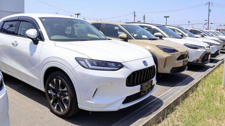 新車高騰、中古車大手が相次ぎ最高益ってさ