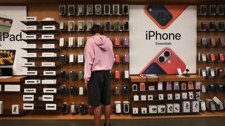 【朗報】Apple純利益27%増、iPhone好調で株主大喜びやろこれ