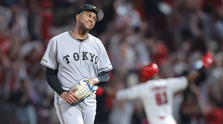 巨人痛恨 延長12回にサヨナラ被弾