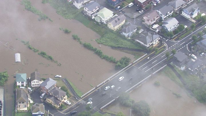 【速報】帰宅困難者約4千人、自衛隊が輸送する事態に