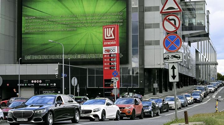 【また?】ロシアでガソリン不足「第2波」到来 [主要]