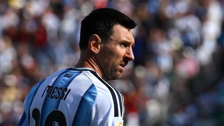 【悲報】メッシ、アルゼンチン代表引退を発表 20年間の代表生活に幕